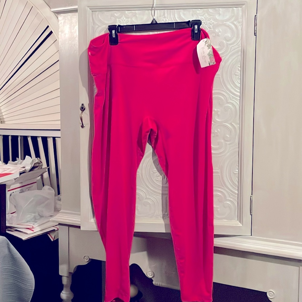 NWT Vibrant Hot Pink Leggings